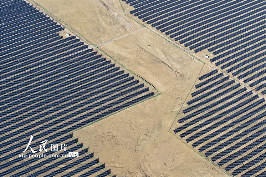 Yinchuan: indústrias de energia limpa impulsionam desenvolvimento sustentável