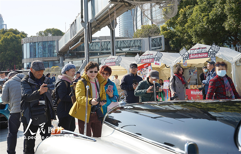 Shanghai: Exposi??o de carros em torno do Grande Prêmio da China de F1 é um sucesso