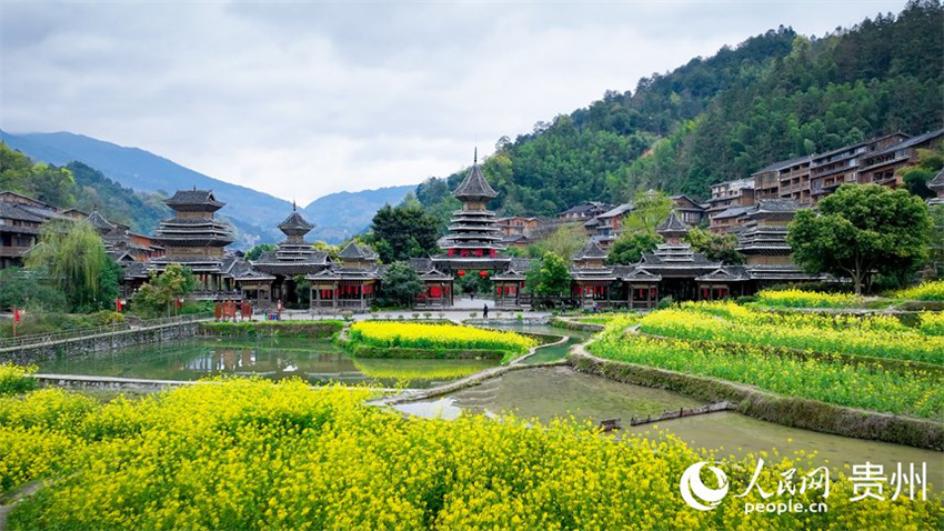 Galeria: Vista aérea da aldeia étnica Dong de Zhaoxing, em Guizhou