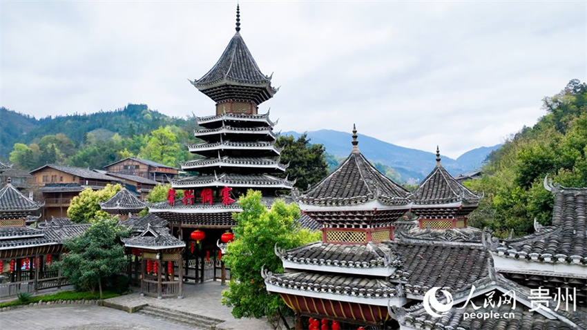Galeria: Vista aérea da aldeia étnica Dong de Zhaoxing, em Guizhou