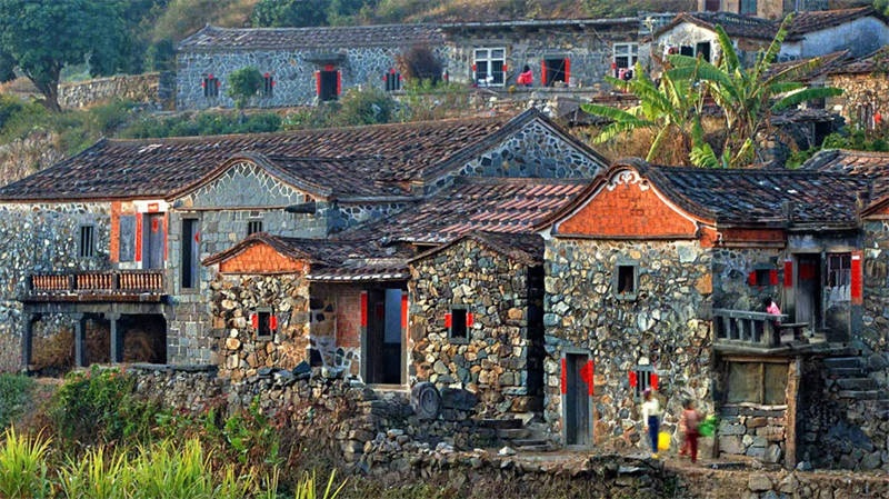 Tradi??o e ecoturismo atraem visitantes à vila de Fujian