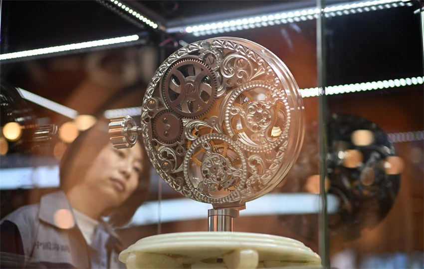 Fabricante de relógios chinesa SEA-GULL comemora 70o aniversário do primeiro relógio chicês em Tianjin