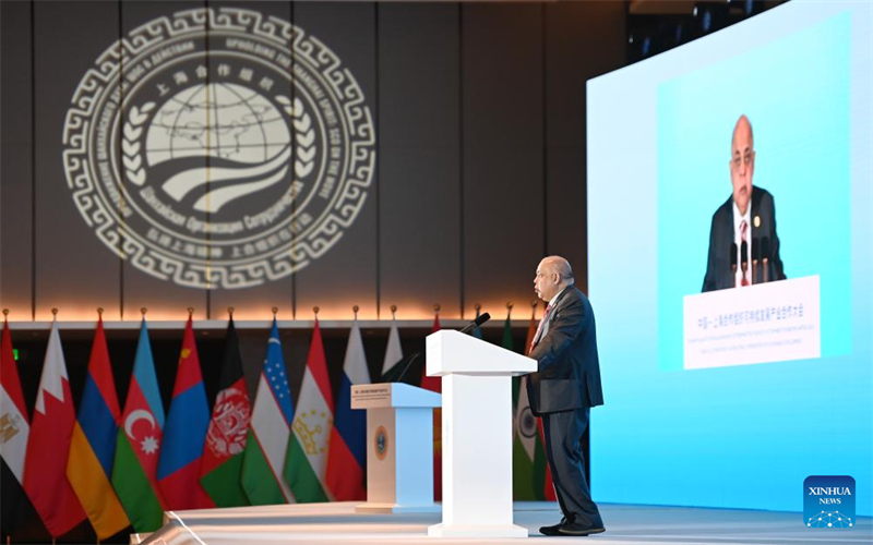 Membros da OCS assinam acordos de coopera??o industrial totalizando 4,8 bilh?es de yuans em Tianjin