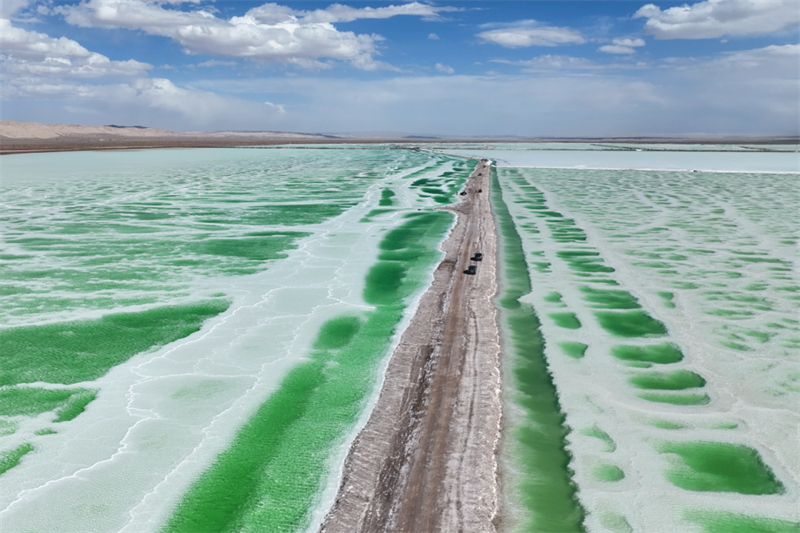 Qinghai: Mangya e o Lago Esmeralda de cores vibrantes