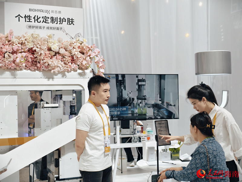 Hainan: Exposi??o Internacional de Produtos de Consumo da China funde tradi??o com modernidade