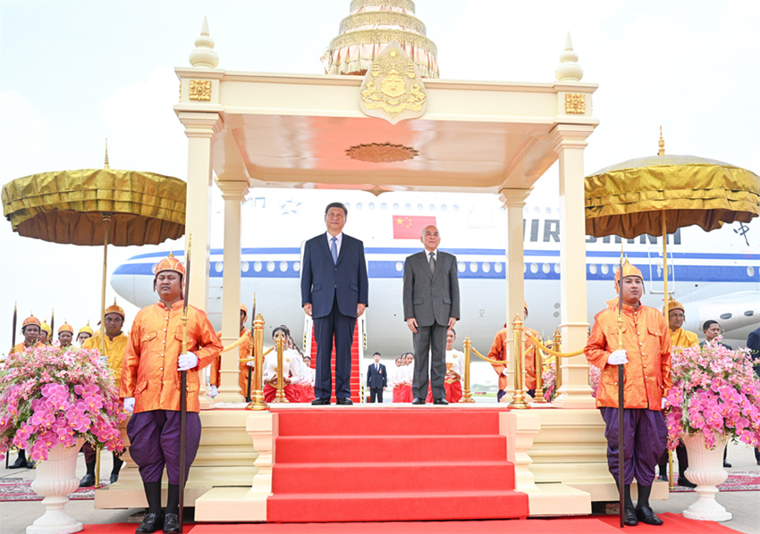 Xi Jinping diz que gostaria de consolidar amizade e promover coopera??o com Camboja