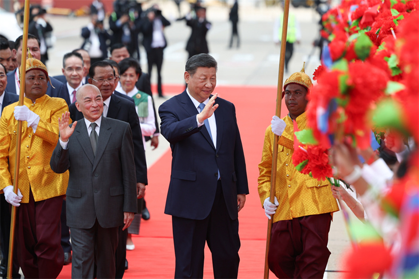 Xi Jinping diz que gostaria de consolidar amizade e promover coopera??o com Camboja