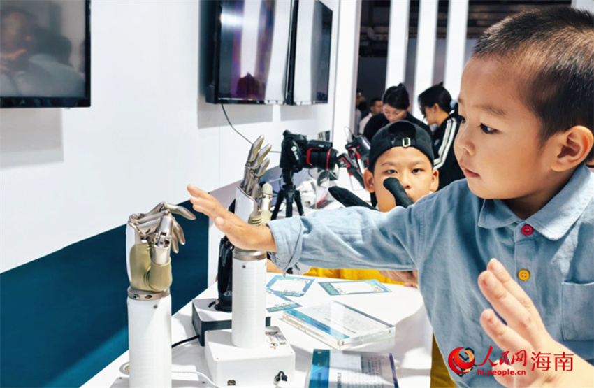 5a Exposi??o Internacional de Produtos de Consumo da China abre ao público em Haikou