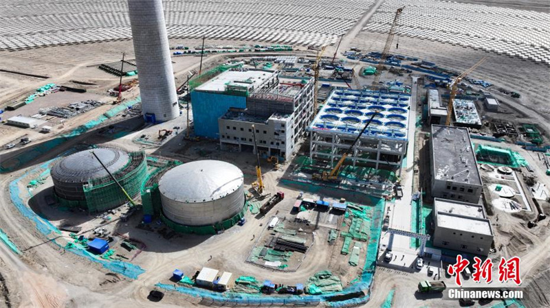 Galeria: maior projeto de torre solar térmica em constru??o na China