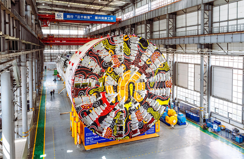 Maior tuneladora de escudo de diametro exportada pela China concluída em Zhengzhou