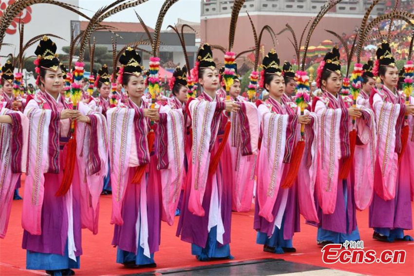 1.065o aniversário da deusa do mar Mazu é comemorado em Fujian