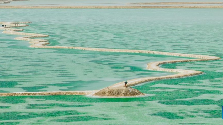Vista aérea do Lago de Jade, noroeste da China