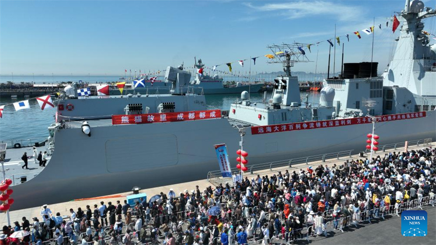 Marinha do Exército de Liberta??o Popular da China comemora seu 76o aniversário