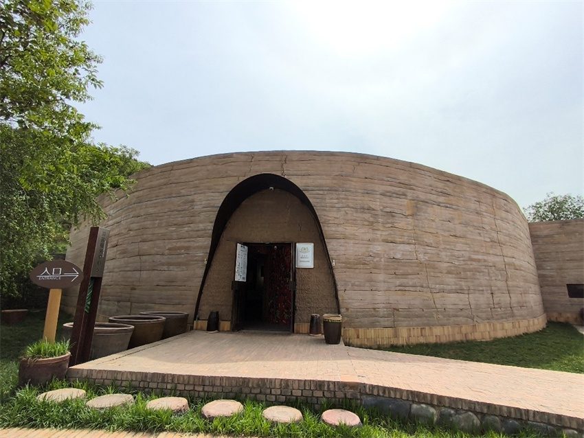 Luoyang: vila Aihe promove estética rústica no interior de Henan