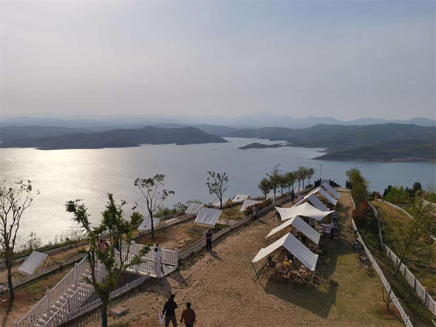 Henan: Luoyang aposta no desenvolvimento do turismo cultural em torno do Rio Amarelo