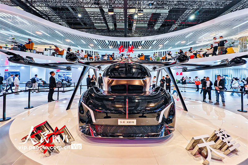 Sal?o do Automóvel de Shanghai atinge pico diário de 150 mil visitantes