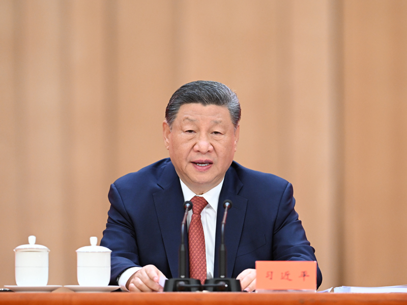 Xi Jinping destaca uni?o de for?as dos trabalhadores para revitaliza??o da na??o chinesa