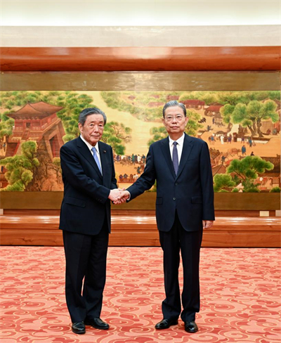 Chefe do Legislativo chinês reúne-se com presidente da Uni?o dos Parlamentares da Amizade Jap?o-China