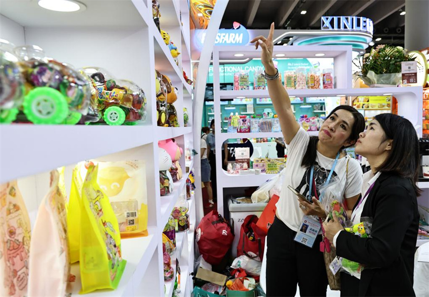 137a Feira de Cant?o encerra com número recorde de compradores estrangeiros