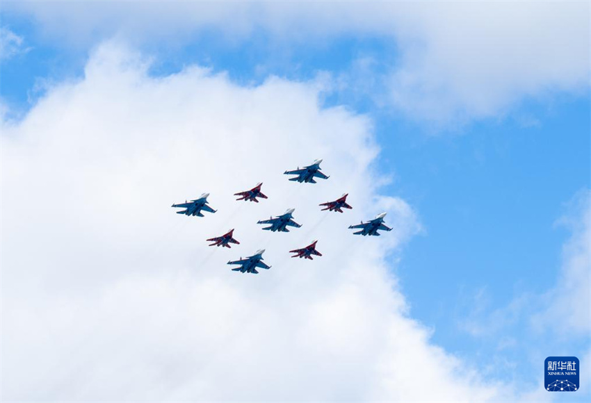 Ensaio do desfile militar em comemora??o ao 80o aniversário da vitória na Grande Guerra Patriótica é realizado em Moscou