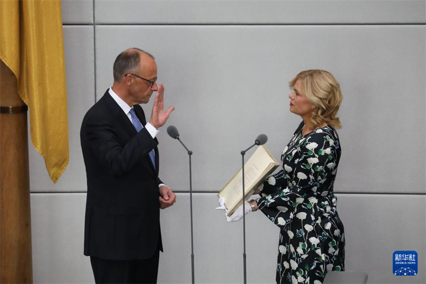 Merz, da Alemanha, é eleito chanceler após revés