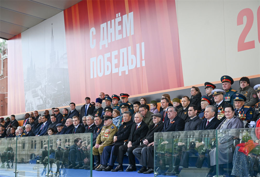 Xi Jinping participa das celebra??es do Dia da Vitória na Rússia