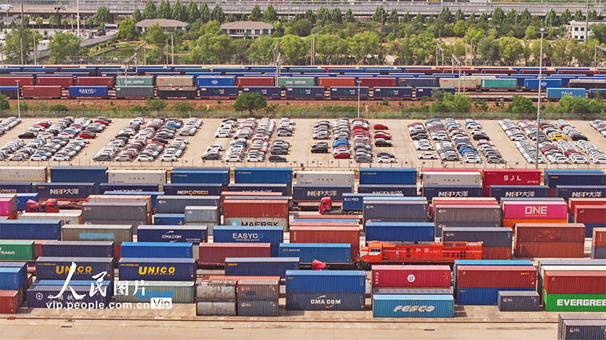 Henan: trens de carga China-Europa mantêm movimenta??o intensa