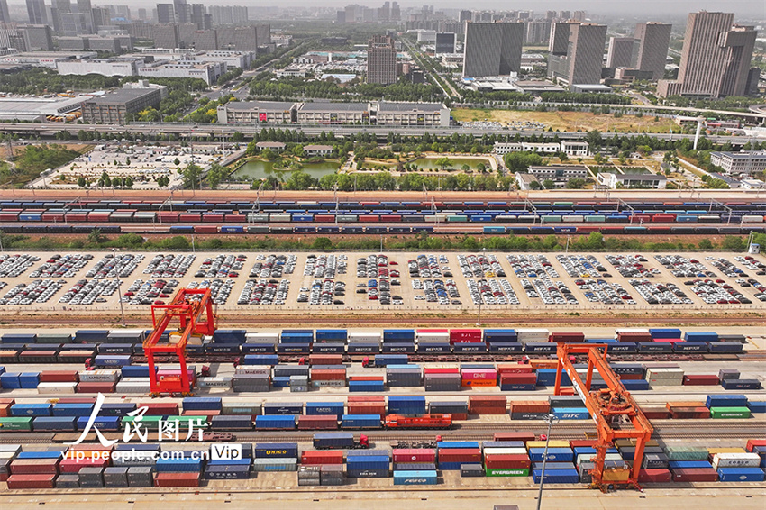 Henan: trens de carga China-Europa mantêm movimenta??o intensa