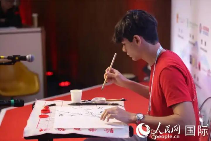 Brasil: final do concurso Chinese Bridge 2025 é realizada com sucesso no Rio de Janeiro