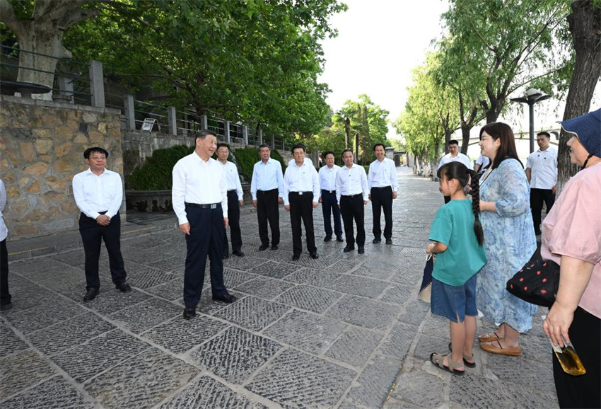 Xi Jinping destaca confian?a firme no desenvolvimento de alta qualidade durante visita de inspe??o em Henan