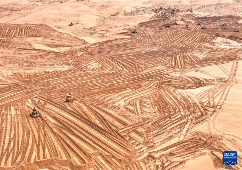 Mongólia Interior: luta contra a desertifica??o está em curso em Dalat Qi