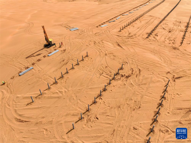 Mongólia Interior: luta contra a desertifica??o está em curso em Dalat Qi