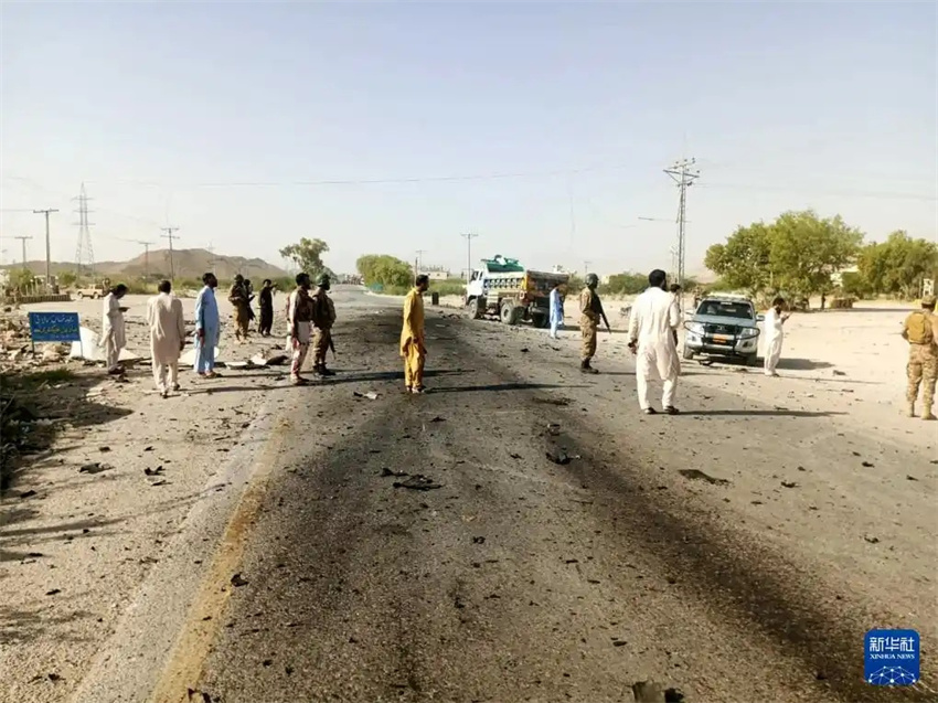 China condena veementemente ataque a ?nibus escolar no Paquist?o, diz porta-voz do Ministério das Rela??es Exteriores