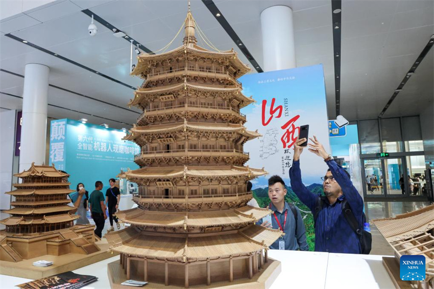 Shenzhen: 21a Feira Internacional de Indústrias Culturais da China é inaugurada