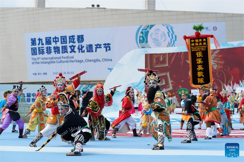 9o Festival Internacional de Patrim?nio Cultural Imaterial é inaugurado em Chengdu
