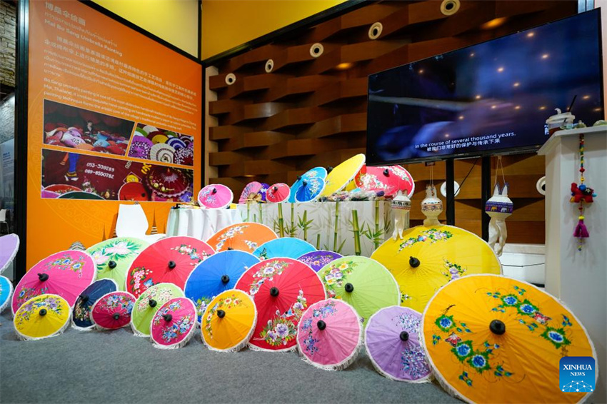 9o Festival Internacional de Patrim?nio Cultural Imaterial é inaugurado em Chengdu