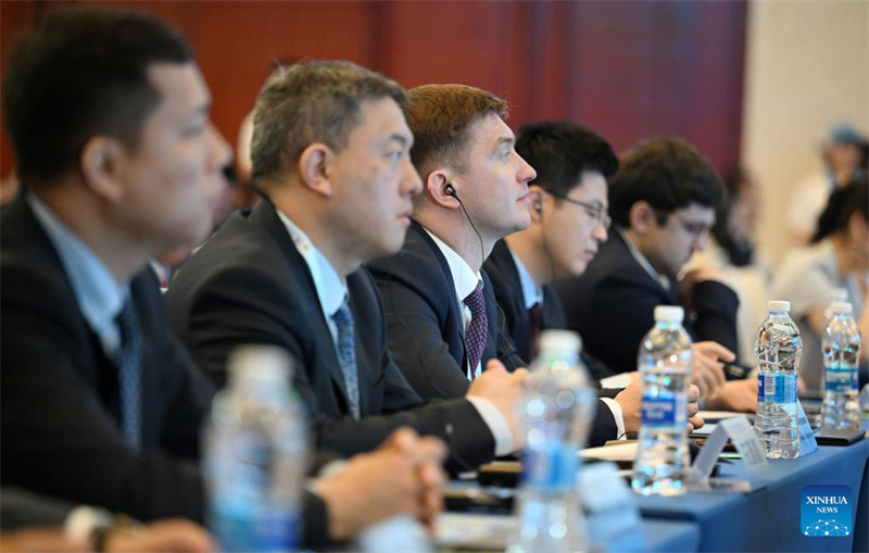 Fórum de Coopera??o em Inteligência Artificial China-OCS é realizado em Tianjin, na China