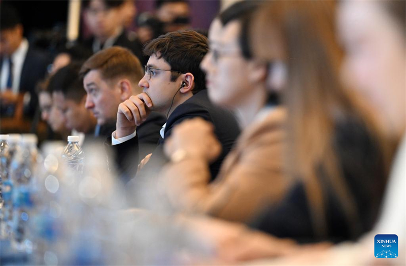 Fórum de Coopera??o em Inteligência Artificial China-OCS é realizado em Tianjin, na China