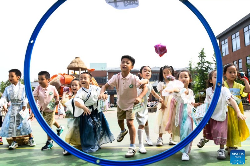 Festival do Barco-Drag?o é comemorado em toda a China