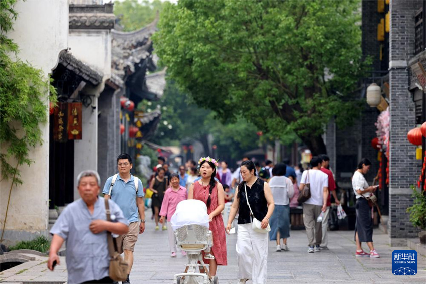 China registra 119 milh?es de viagens domésticas durante feriado do Festival do Barco-Drag?o