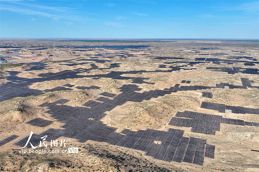 Usina fotovoltaica nos 