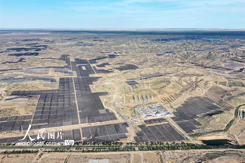 Usina fotovoltaica nos 