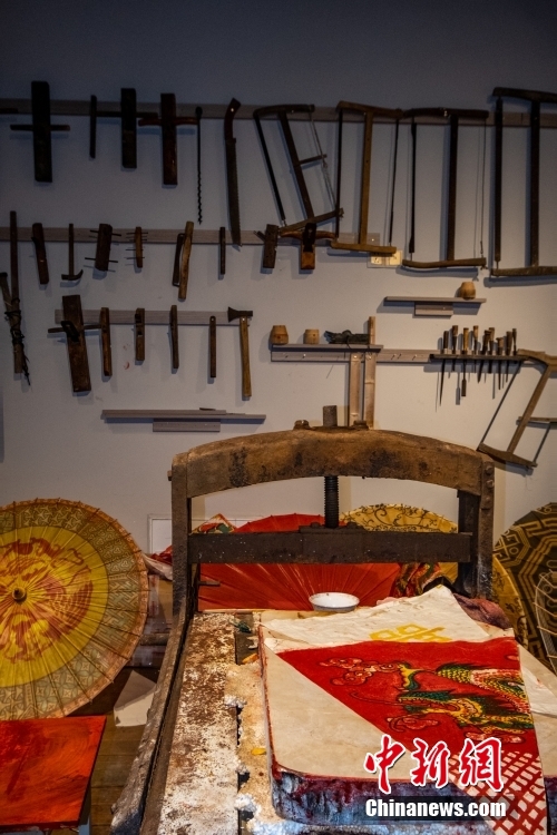 Sombrinhas de Fenshui: tradi??o centenária de arte oriental encanta com elegancia