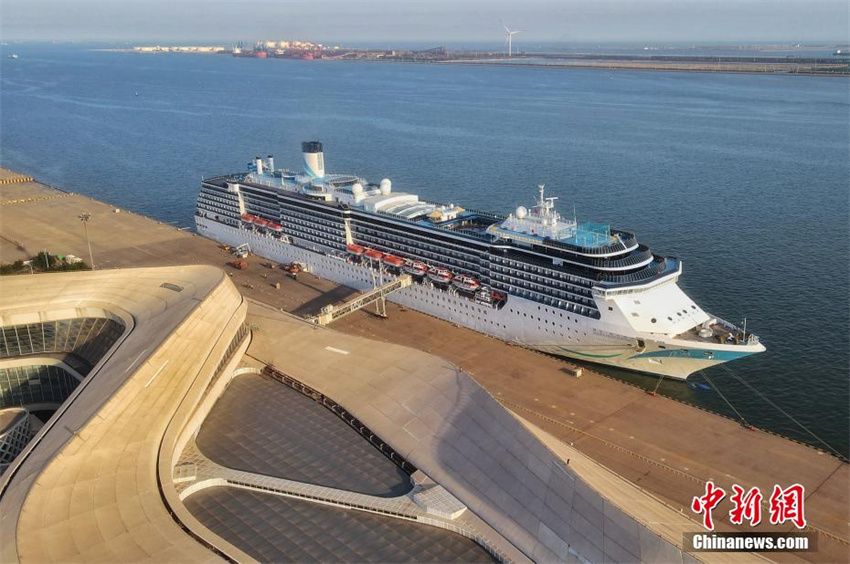 Tianjin: navio de cruzeiro AIDA Mediterranean inicia nova temporada de navega??o de 2025