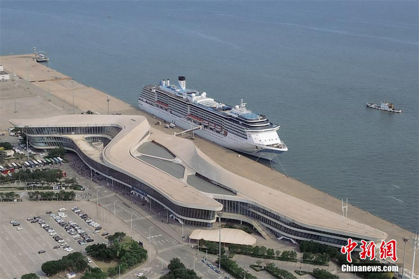 Tianjin: navio de cruzeiro AIDA Mediterranean inicia nova temporada de navega??o de 2025