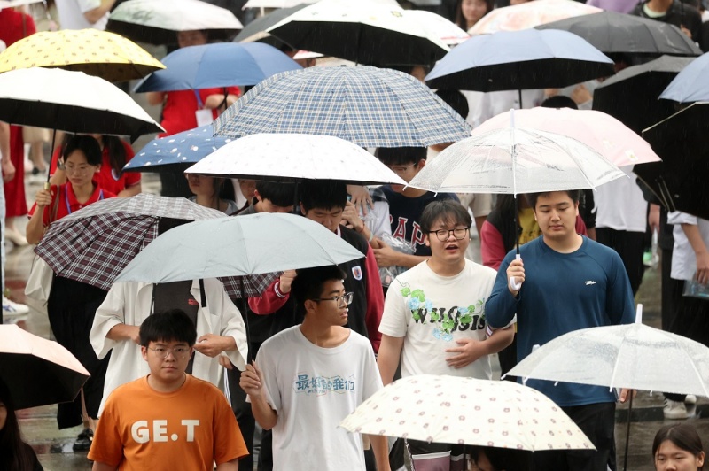 China realiza exame nacional de admiss?o às universidades