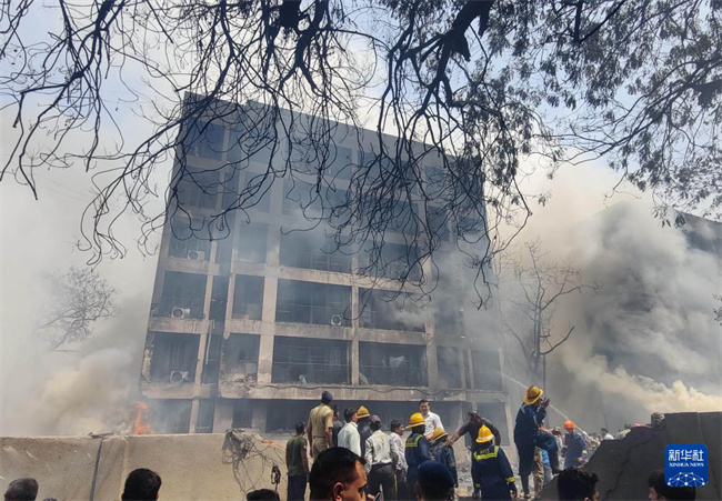 Mais de 240 mortos em acidente aéreo da Air India