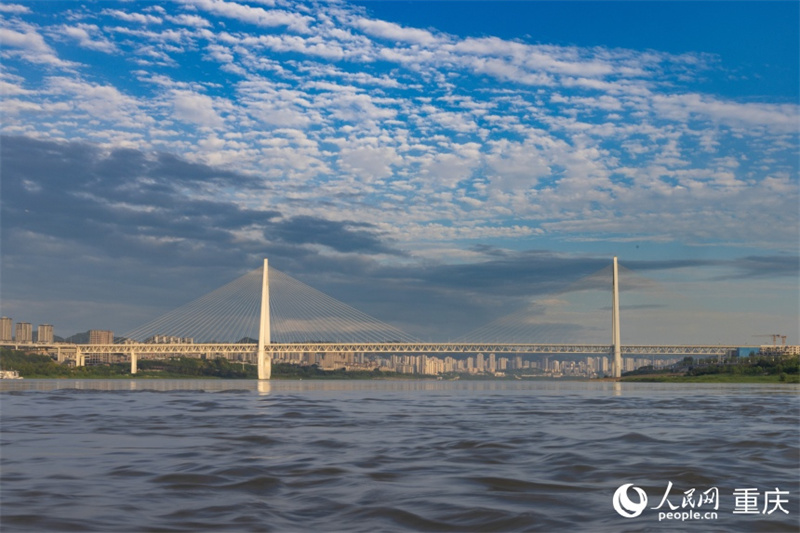 China em Movimento: a “ponte” para o futurismo de Chongqing