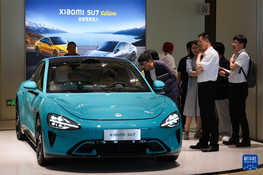 Fábrica de Automóveis Xiaomi produz veículo de nova energia em 76 segundos