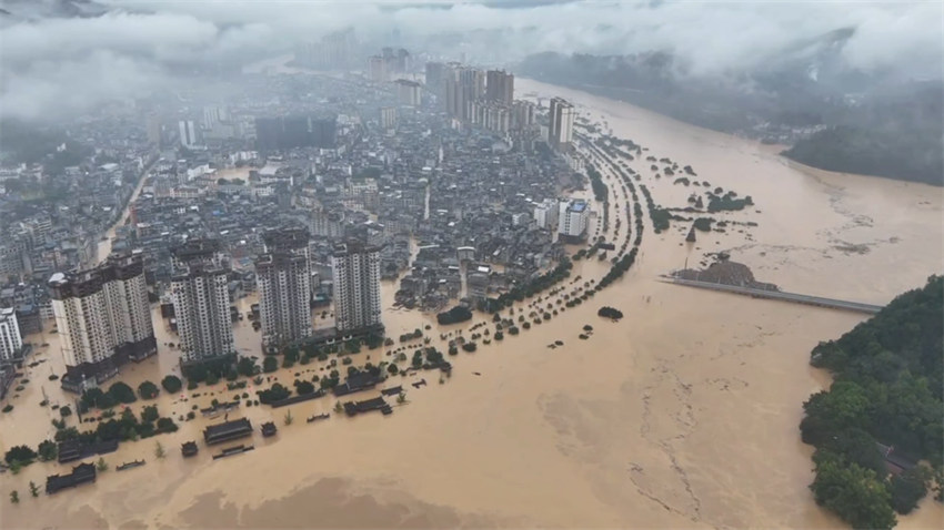 Pior enchente em décadas atinge Guizhou, sudoeste da China